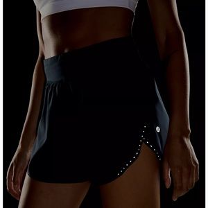 Fast and free 3” high rise shorts. Never worn!